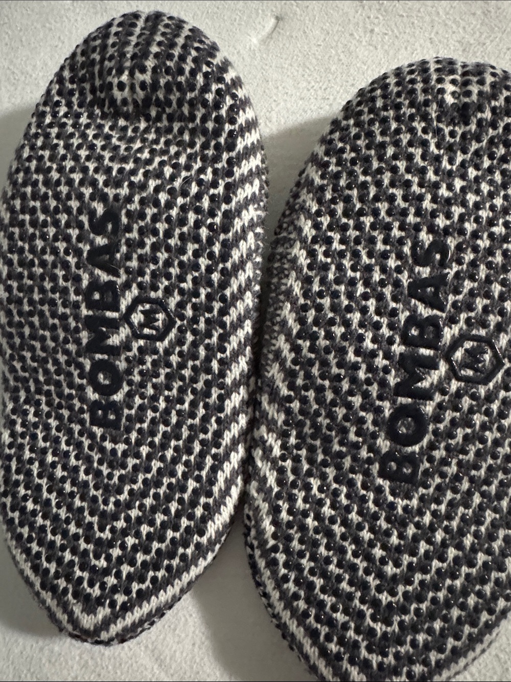 Unisex Bomba Slippers - Picture 2 of 4